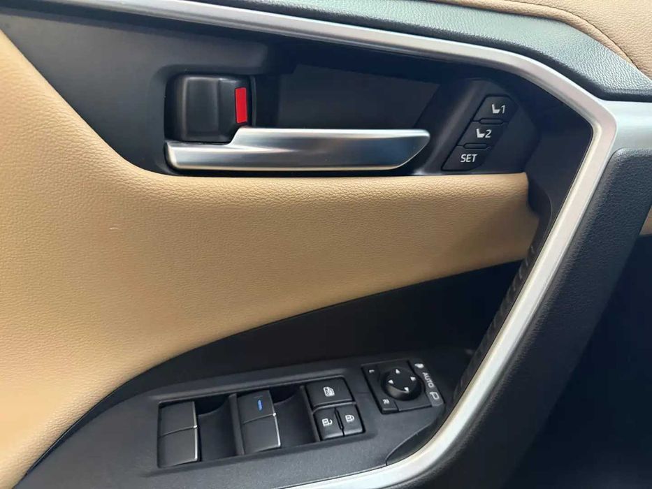 Toyota Rav 4 2.5 Hybrid AWD
