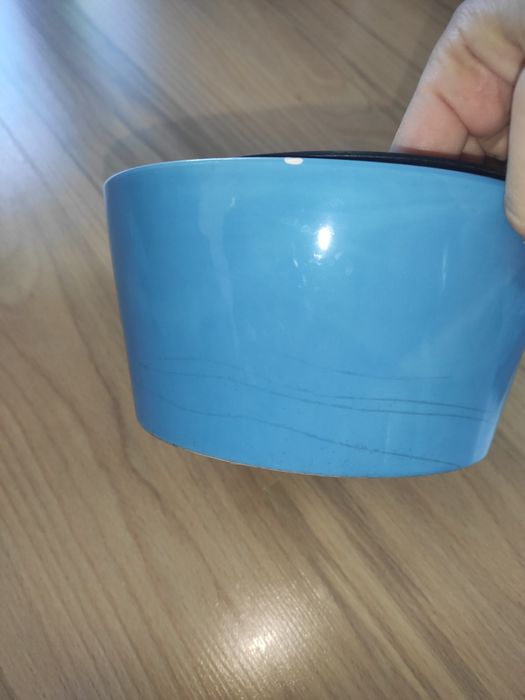 Ceramiczna osłonka z doniczką