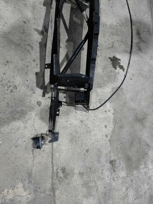Frente Chapa/fibra BMW Serie 1 (f20/f21)