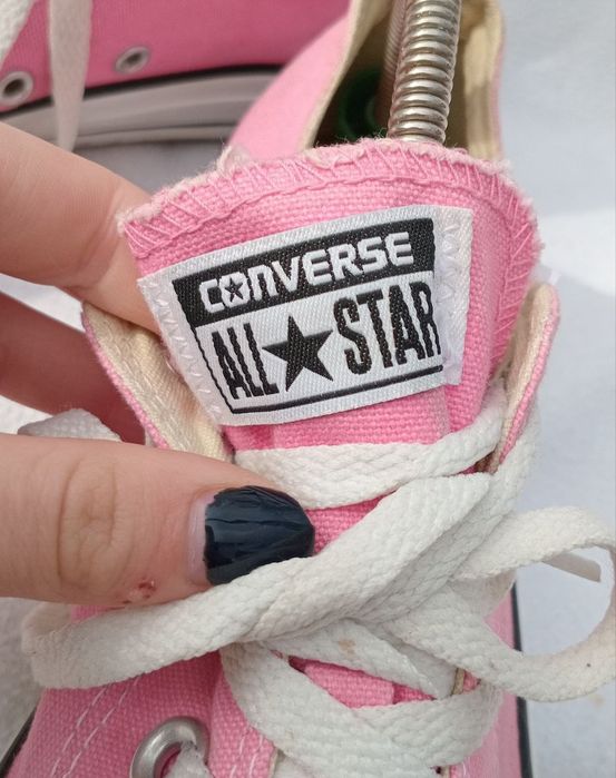 Жіночі фірмові кеди конверси