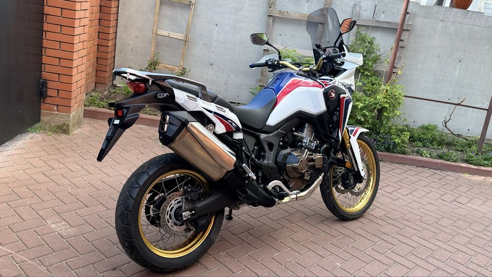 Honda Africa Twin CRF 1000 LD 8181 км пробіг