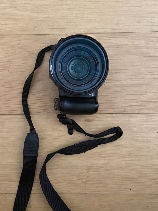 Sony DSC-H50 - Carl Zeiss [Bem estimada]