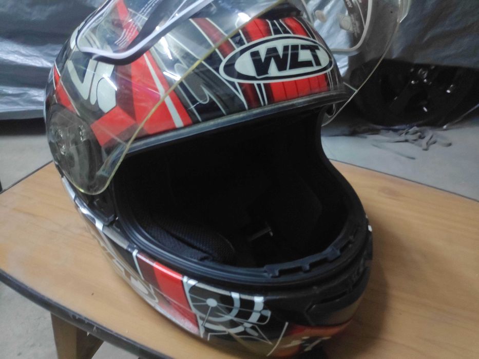 **capacete wlt**