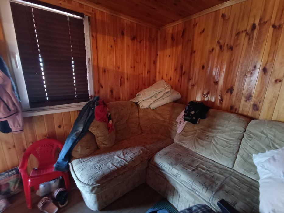 Продам ділянку з дачним будинком с.Санжійка