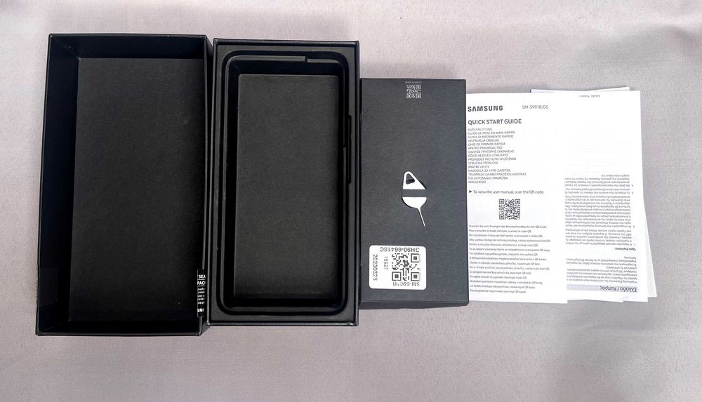 Pudełko Samsung Galaxy S22 SM-S901B/DS 8/128GB Phantom Black Oryginalne