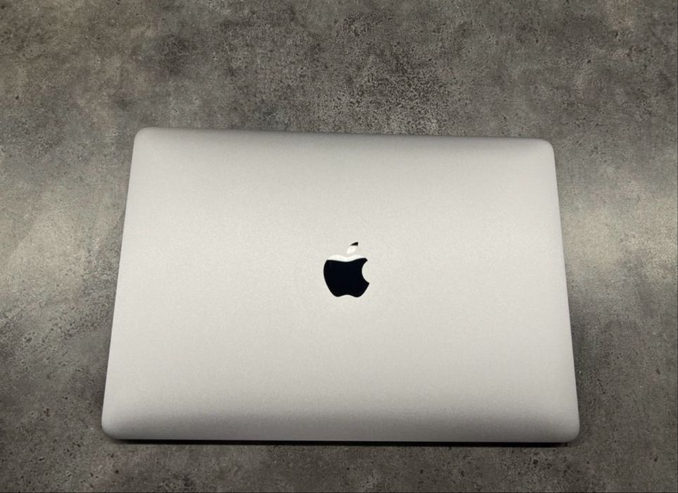 Matryca skrzydło macbook pro m1 a2338 space gray