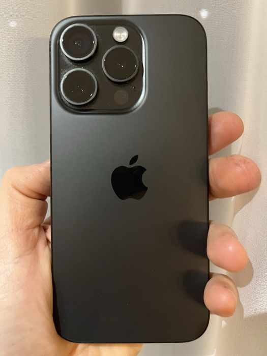 iPhone 15 Pro, 256 GB, stan bardzo dobry