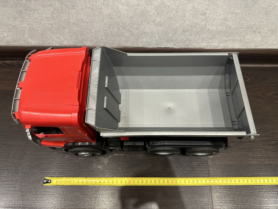 Самоскид самосвал Mercedes Lena