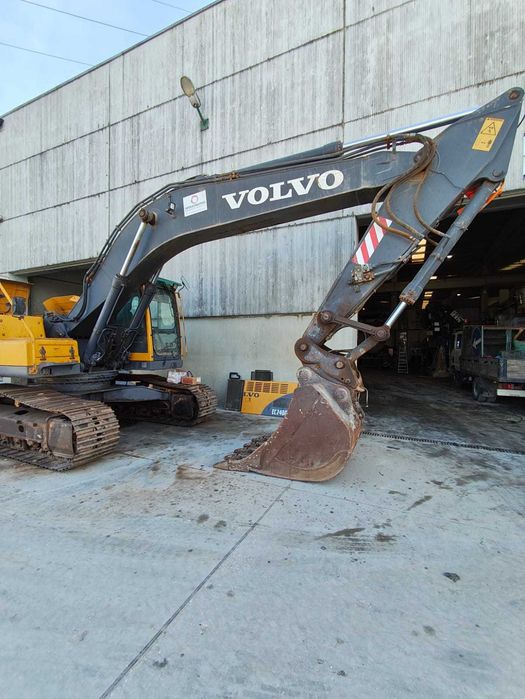 Giratória Volvo EC240