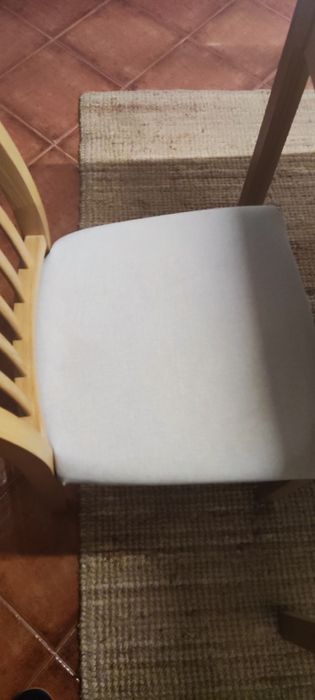 Mesa e 6 cadeiras (IKEA)