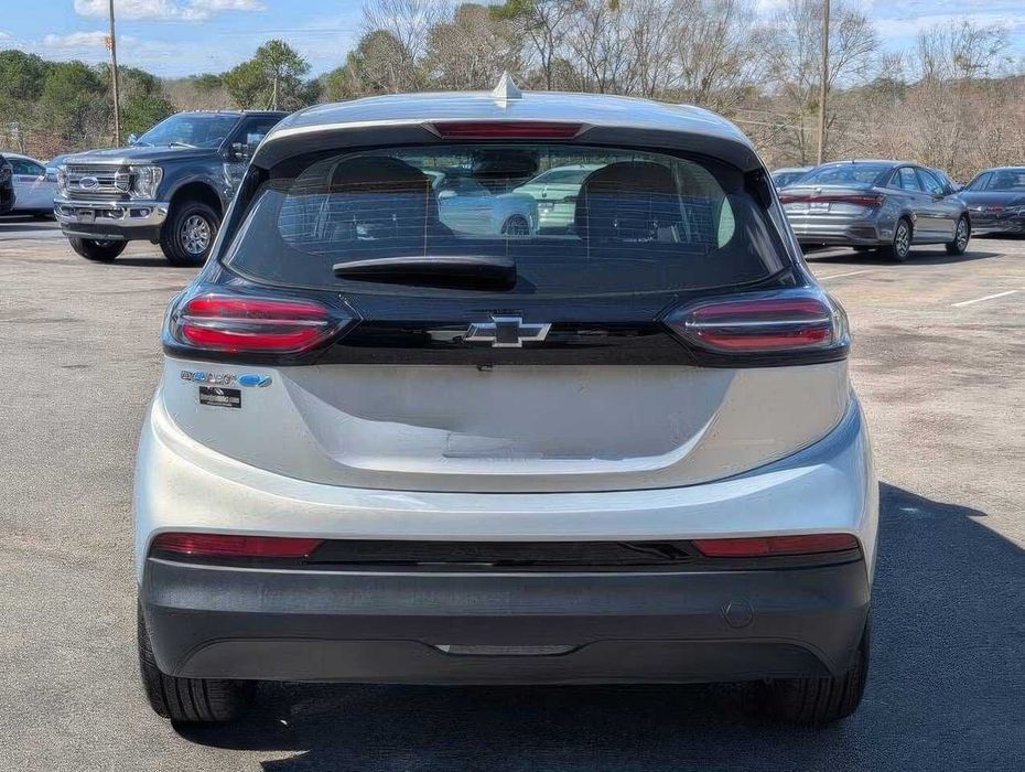 Chevrolet Bolt EV 2LT      2023