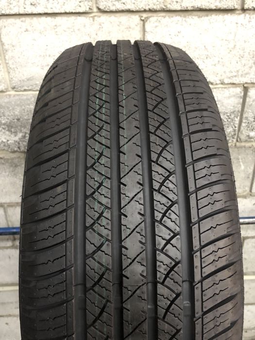 Всесезонні шини 235/60 R17 (102H) MAXTREK