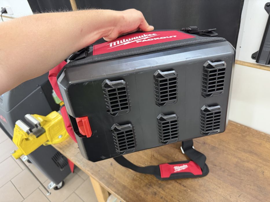 Milwaukee Packout torba narzędziowa 40cm dla elektryka