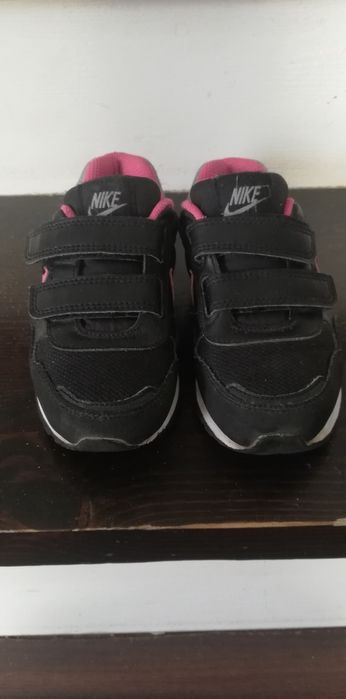 Adidaski dla dziewczynki Nike