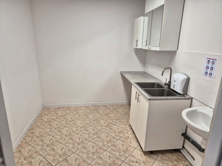 Wynajmę lokal 124m2