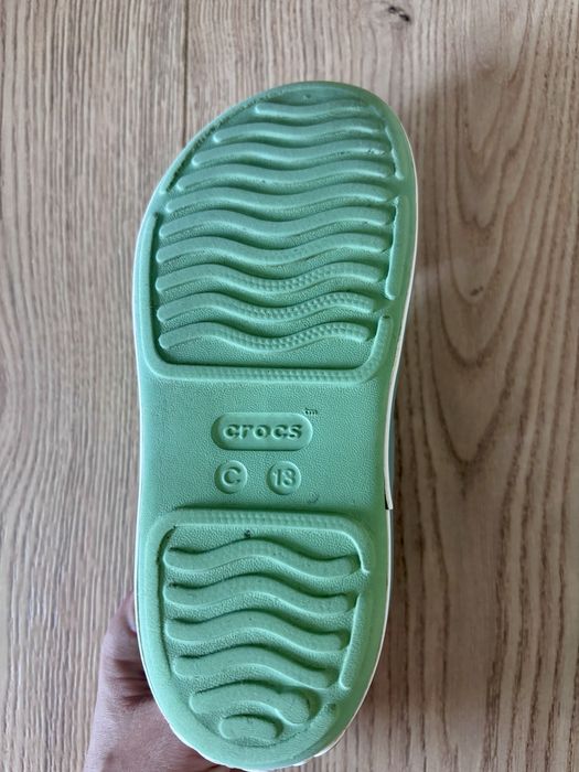 Sandały crocs C13 zielone