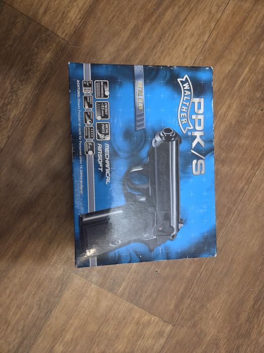 Іграшковий пістолет walther ppk/s