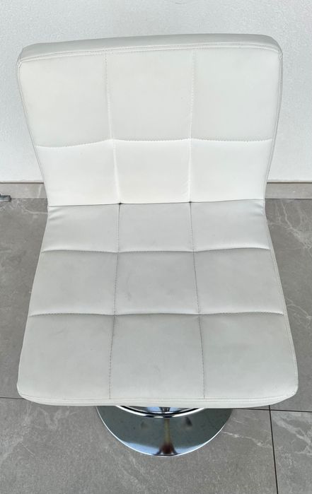 Conjunto de Bancos para  Bar / Cozinha - Branco