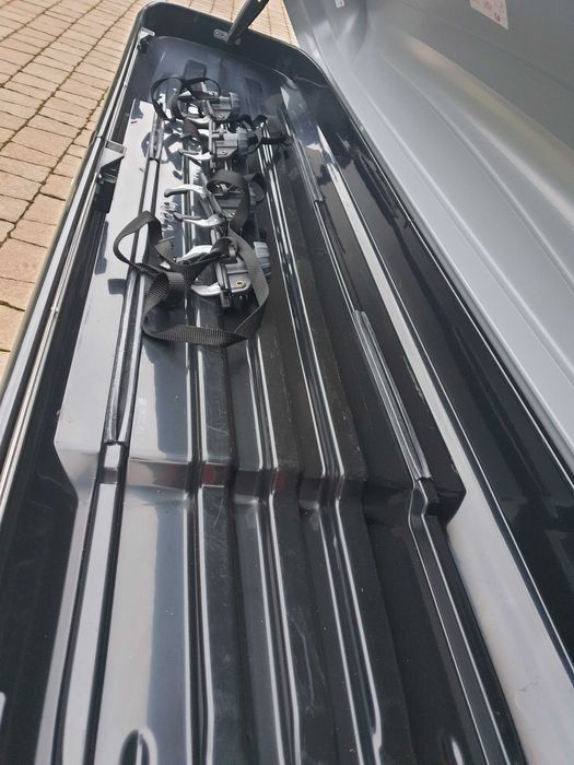 Box thule pacific 500