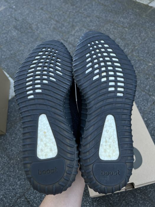 Adidas Yeezy Boost 350 V2 Dazzling Blue sneakersy czarne kanye 45 1/3