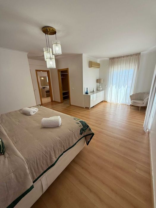 Vivenda Marisol com piscina e churrasco para eventos e festas!