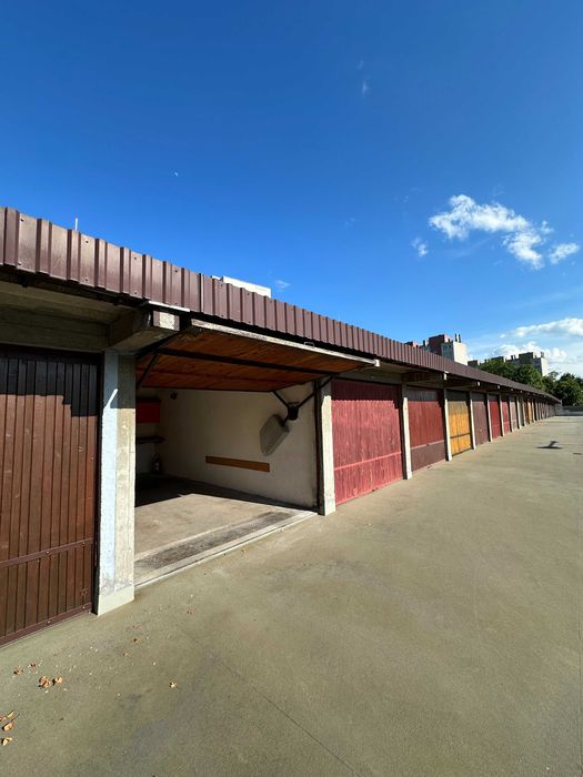 Garaż 16m2 | prąd | ul. Na Błonie 7C, Kraków | przy Pętli Bronowice Małe