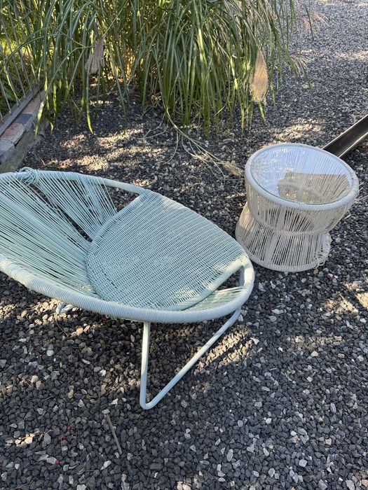 Meble rattanowe uszkodzone