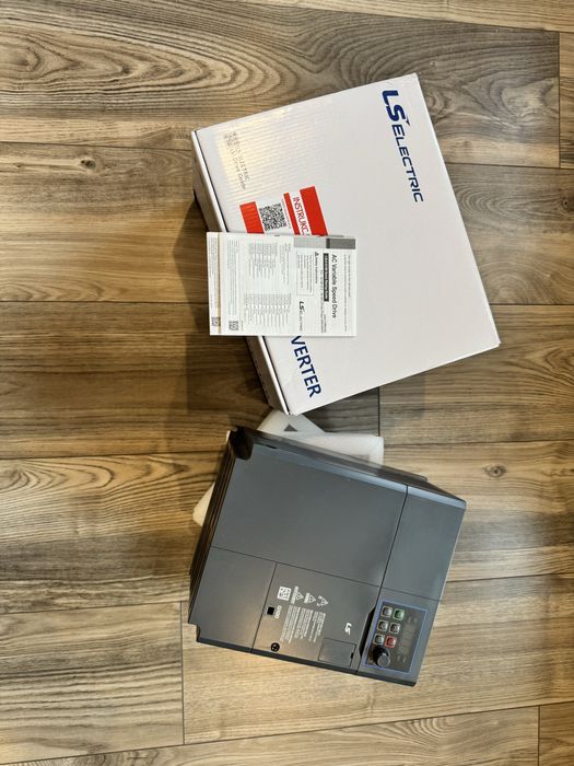 FALOWNIK LG G100 - LSLV0075G100-4EOFN (P: 7.5KW, U: 3X400V, I: 16A