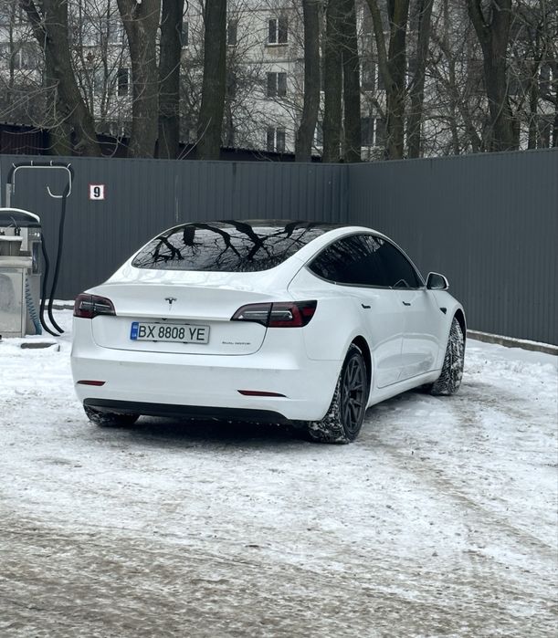 Продам Tesla model 3 повний привід