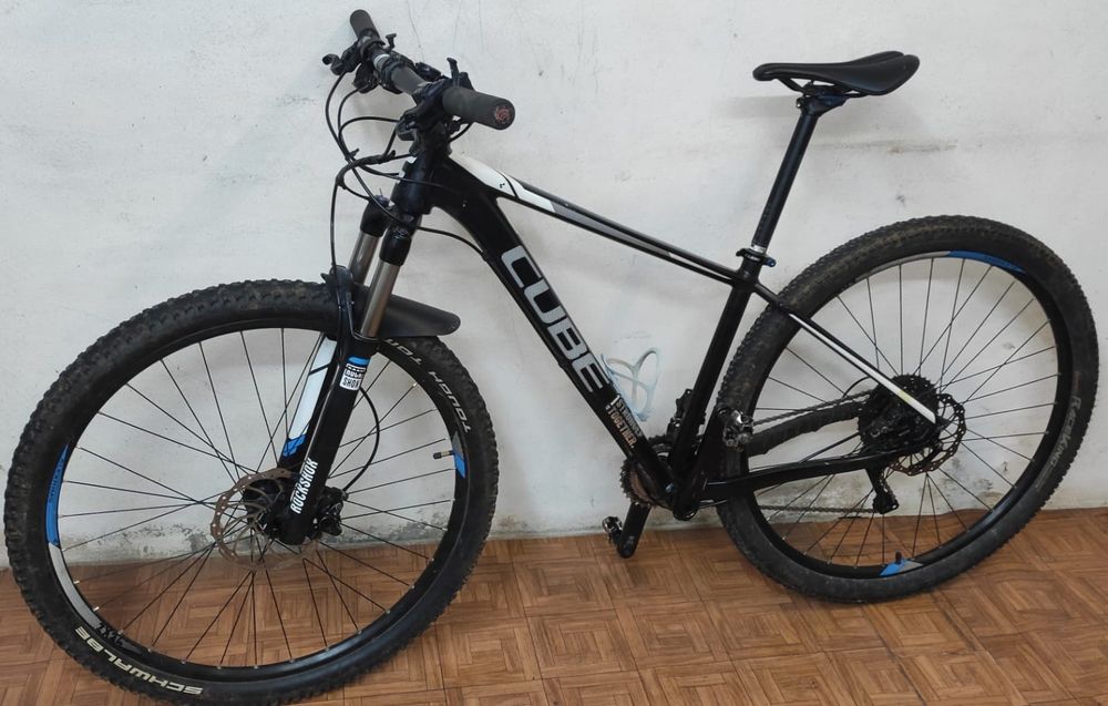 Bicicleta CUBE LTD PRO