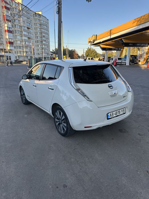Nissan Leaf 2014