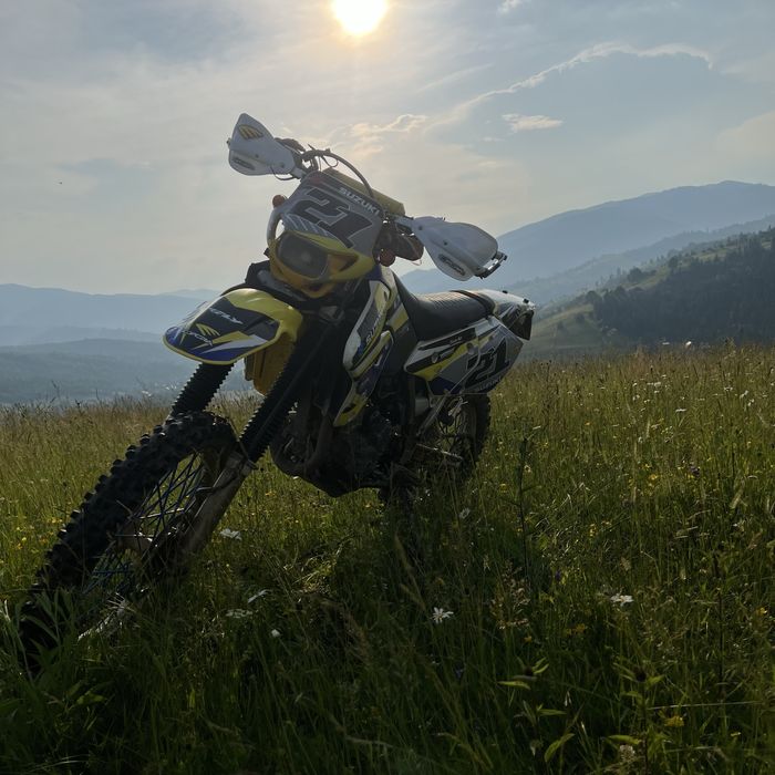 Suzuki drz 400 s