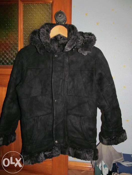 Продам Детскую дублёнку на мальчика!