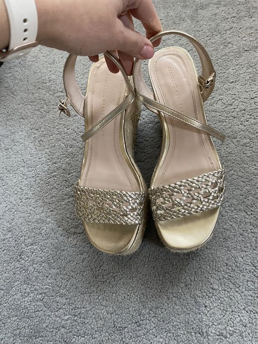 Босоніжки zara