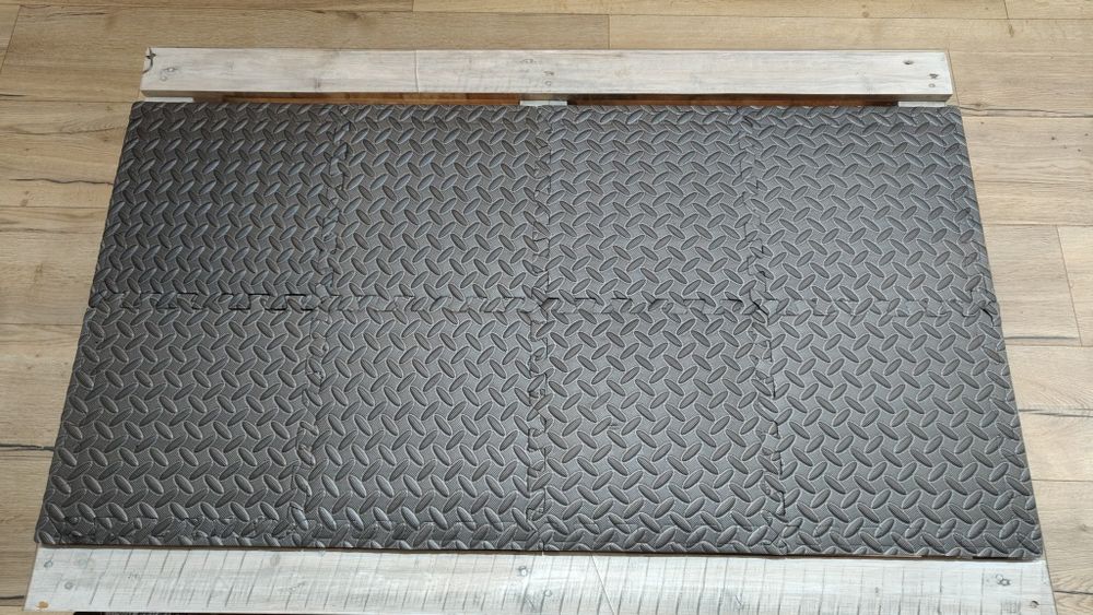 Maty do ćwiczeń puzzle pod sprzęt do ćwiczeń bieżnię ławkę