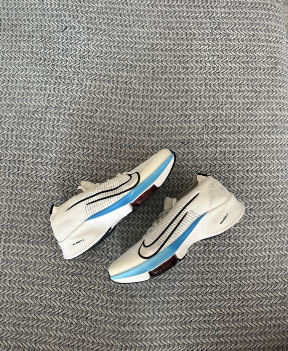 Продам Nike Air Zoom Tempo NEXT