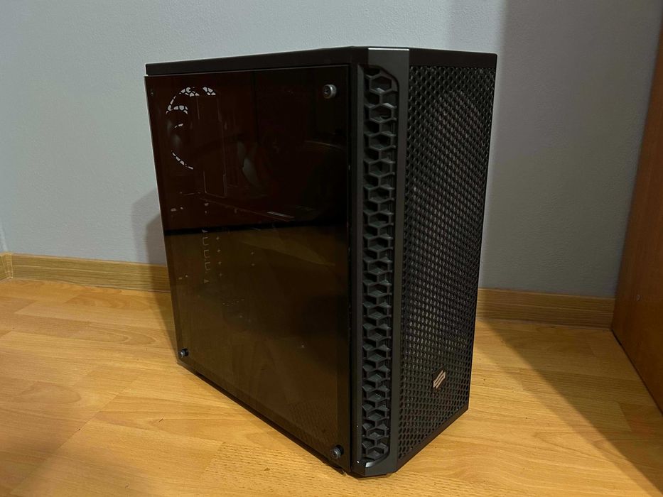 Komputer PC Ryzen 5 5600X RTX 3070 OC 8GB 2TB SSD M2 16GB Ram 3600Mhz