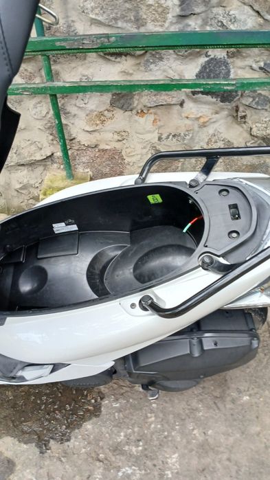Продам максі скутер Yamaha Majesty s155