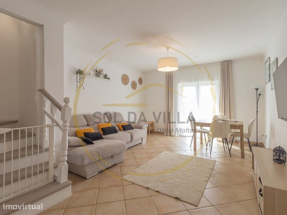Moradia Geminada c/piscina Quinta do Conde - 425.000€