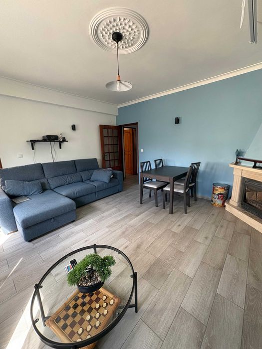 Apartamento T2 Alhandra totalmente remodelado