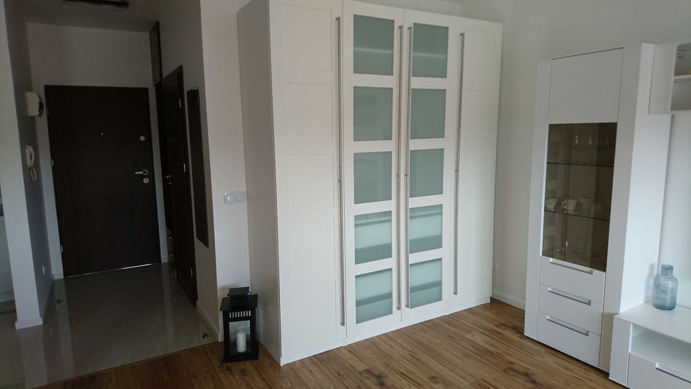 Przytulny apartament na wynajem z parkingiem – Wrocław, ul. Zielna - Widok 2