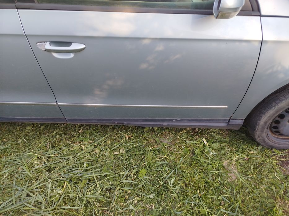 Passat B6 LB5M części Klapa Drzwi Tapicerka