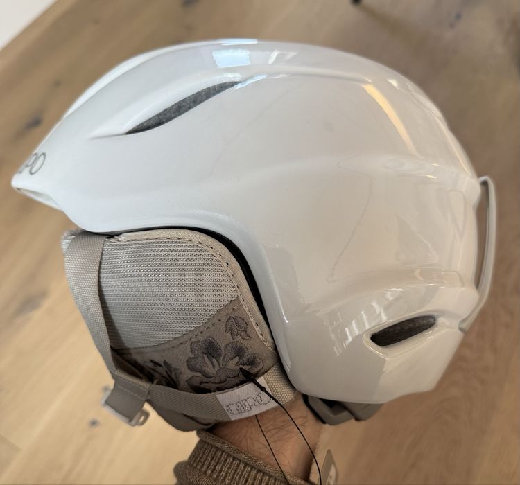 Nowy Kask narciarski Giro Era C MIPS rozm. S snowboard white biały