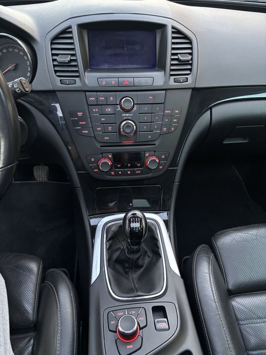 Opel Insignia 2009 2.8T V6 260km