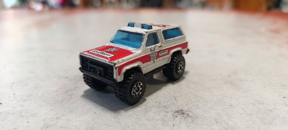Matchbox 4X4 Chevy Blazer Sheriff Loose.  1983 rok.