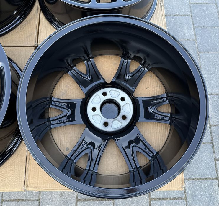 Oryginalne felgi Volvo 5x108 18" 7J ET49 XC90 S60 V70