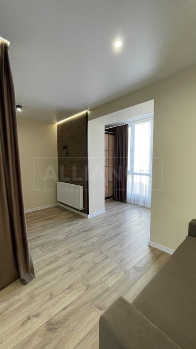 1 км квартира з меблями та технікою в хорошому ЖК в ЕКО-зоні