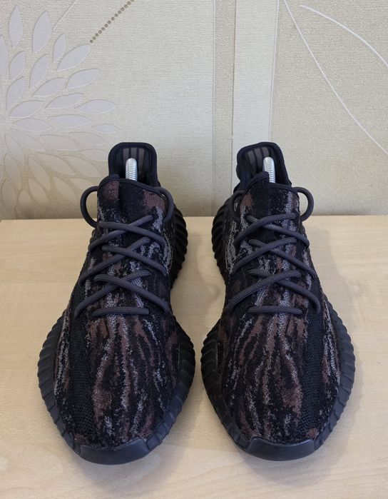 Чоловічі кросівки Adidas Yeezy Boost 350 V2 оригінал р.40
