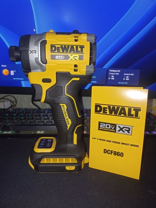 Імпакт шурупокрут dcf  860 DeWalt зроблено в Мехіко