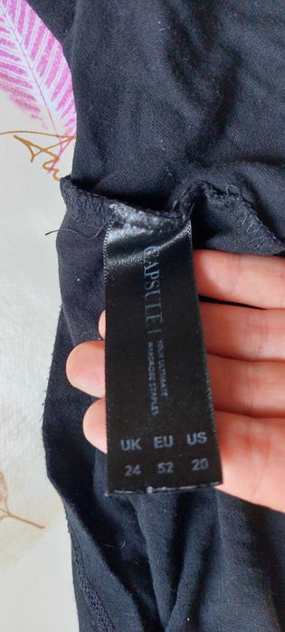 Długa tunika tuszująca Capsule 24/52 lejąca